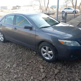 Toyota Camry 2010