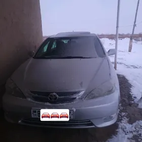 Toyota Camry 2004