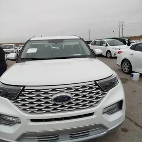 Ford Explorer 2021