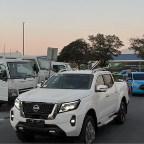 Nissan Navara 2024