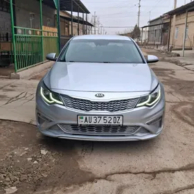 Kia Optima 2019