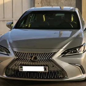 Lexus ES 350 2020