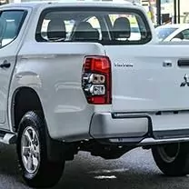 Mitsubishi L200 2024