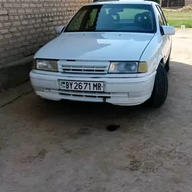 Opel Vectra 1989