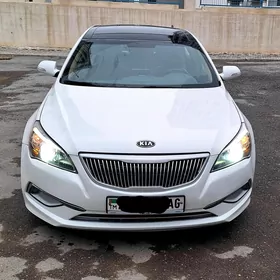 Kia Cadenza 2013