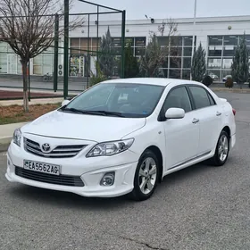 Toyota Corolla 2013