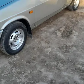 Lada VAZ-21099 2000