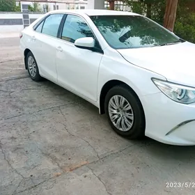 Toyota Camry 2017