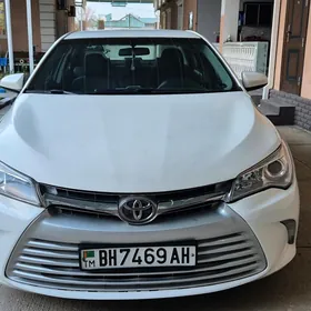 Toyota Camry 2017