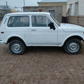 Lada Niva 1986