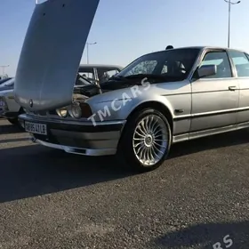 BMW 525 1991