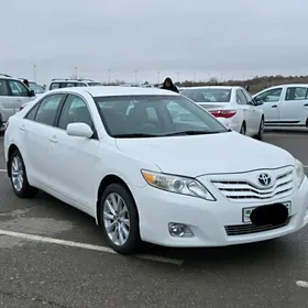 Toyota Camry 2010