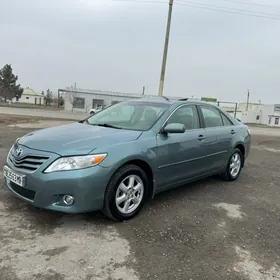 Toyota Camry 2010