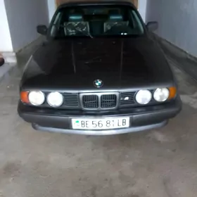 BMW 525 1990