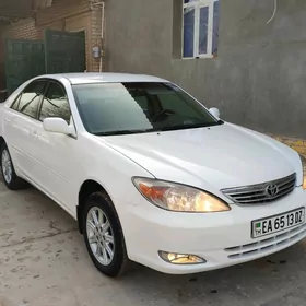 Toyota Camry 2003