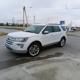 Ford Explorer 2019