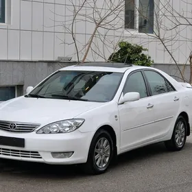 Toyota Camry 2005