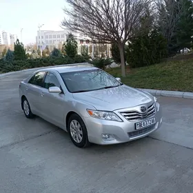 Toyota Camry 2011