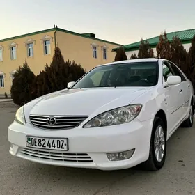 Toyota Camry 2005