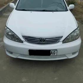 Toyota Camry 2005