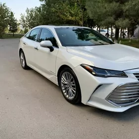 Toyota Avalon 2019