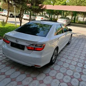 Toyota Camry 2013