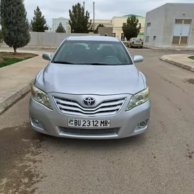 Toyota Camry 2010