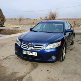 Toyota Camry 2010