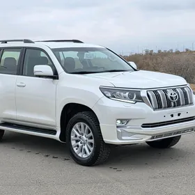 Toyota Land Cruiser Prado 2023