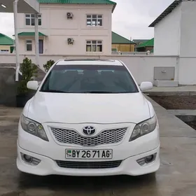 Toyota Camry 2010