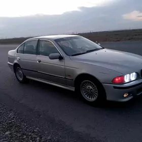 BMW E39 1996