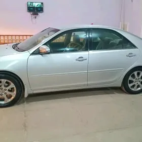 Toyota Camry 2003