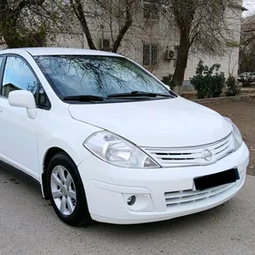 Nissan Versa 2010