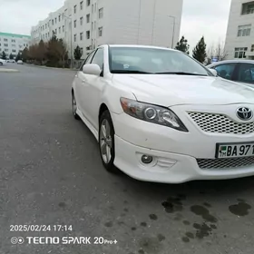 Toyota Camry 2010