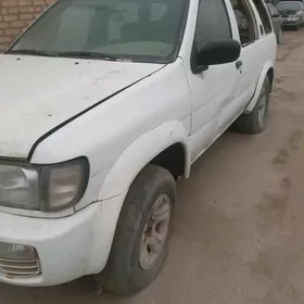 Nissan Pathfinder 1999