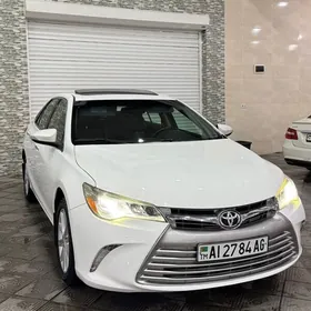 Toyota Camry 2016