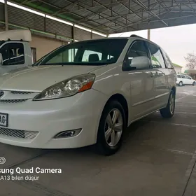 Toyota Sienna 2009