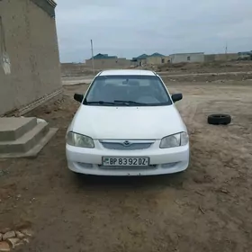 Mazda Mazda3 2000