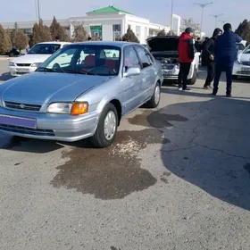 Toyota Tercel 1995