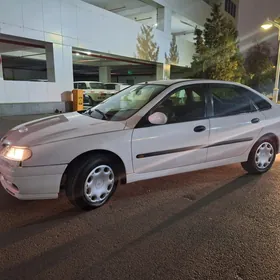 Renault Laguna 1 1999