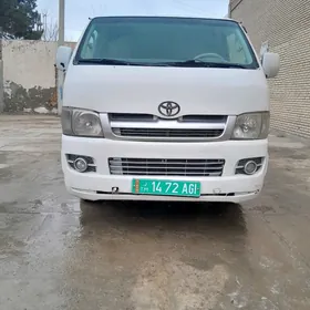 Toyota Hiace 2006