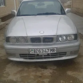 BMW 525 1989