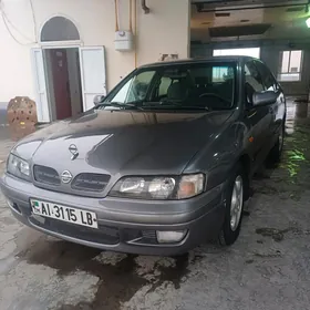 Nissan Primera 1998