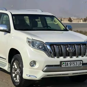 Toyota Land Cruiser Prado 2014