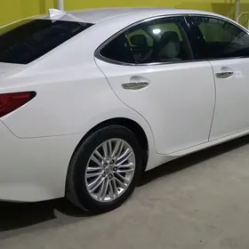 Lexus ES 350 2015