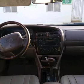 Toyota Avalon 1999