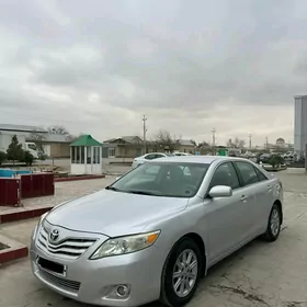 Toyota Camry 2010