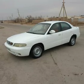 Daewoo Nubira 1998