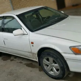 Toyota Camry 2000