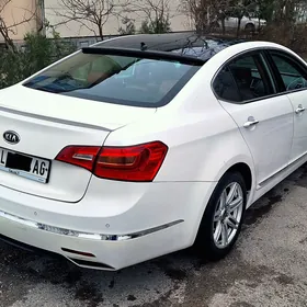 Kia Cadenza 2013